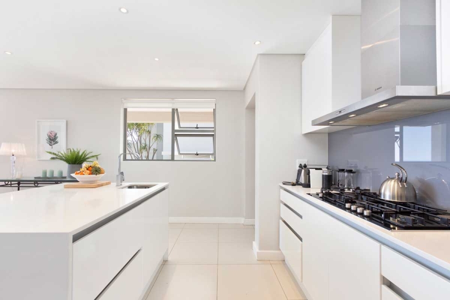 To Let 5 Bedroom Property for Rent in Camps Bay Western Cape